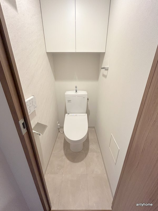 S-RESIDENCE松屋町asence　仲介手数料無料のトイレ
