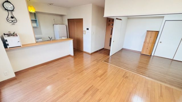 熊本市中央区新大江１丁目の賃貸マンションの居間・リビング