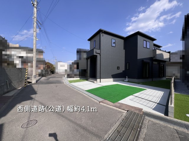 【前面道路含む現地写真】 | 高知市介良乙/2号棟