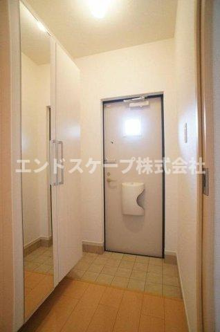 ブレッザ　Ⅱの玄関|高崎、前橋のお部屋探しはエンドスケープまで！お客様の理想お聞かせ下さい♪