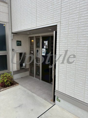 【エントランス】 | ラウレア六町