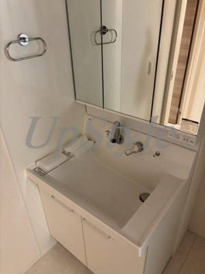 【洗面所】 | ラウレア六町