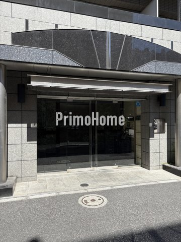 T&G神田マンションのエントランス