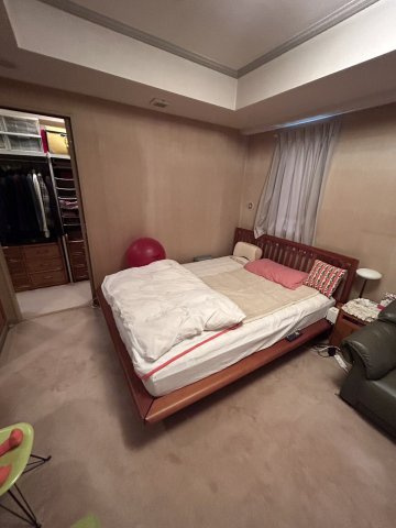 ファミールコート南青山の洋室|洋室9.5帖