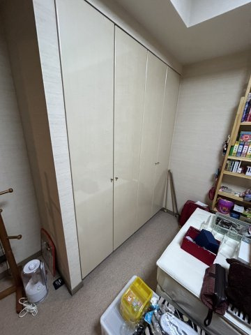 ファミールコート南青山の収納|洋室6.5帖の収納