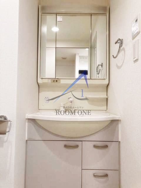 Rising place浅草弐番館の洗面所|洗面台です。
