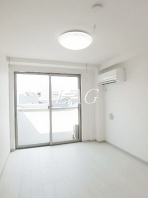 【居間・リビング】 | グランドエミネンス氷川台 | 洋室のお部屋です。