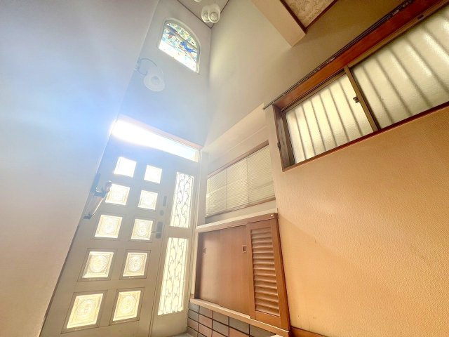 武蔵村山市大南1丁目　リフォーム済み中古戸建の玄関