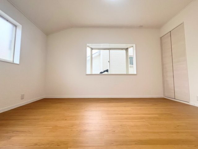 武蔵村山市大南1丁目　リフォーム済み中古戸建の洋室