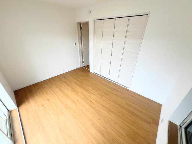 武蔵村山市大南1丁目　リフォーム済み中古戸建の洋室