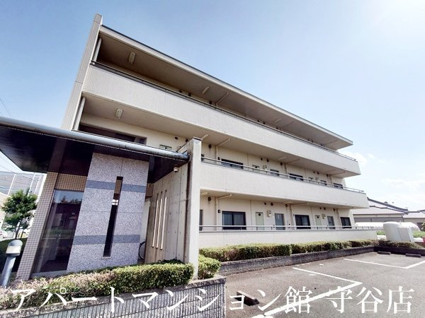 ウエストアールの外観