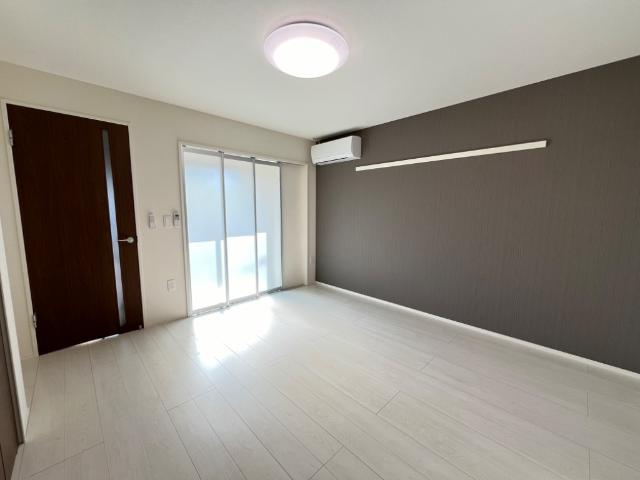 Familie B （ファミリエB）の内装|洋室