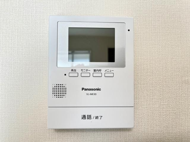 Familie B （ファミリエB）のセキュリティ|カメラ付インターホン