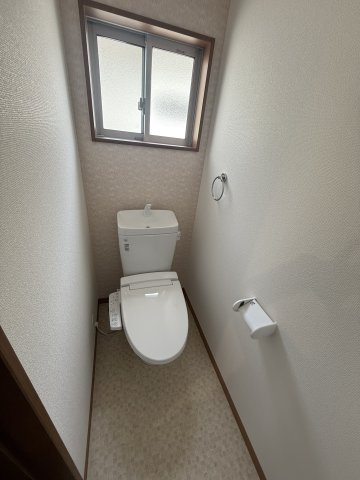 和歌山市松島・中古戸建・80406のトイレ