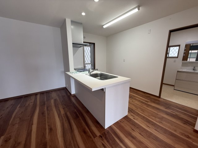 和歌山市松島・中古戸建・80406のキッチン