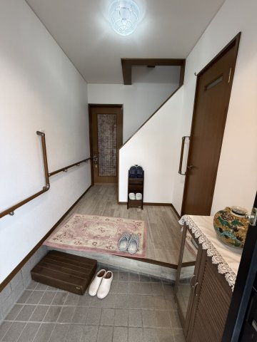 岩出市吉田・中古戸建・54744の玄関