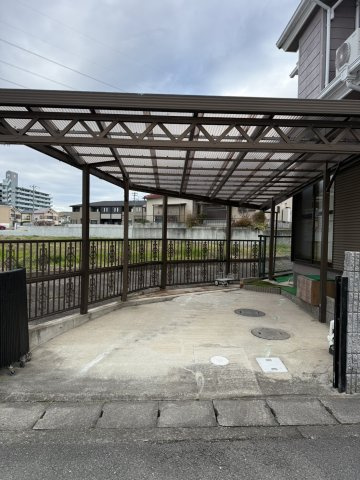 岩出市吉田・中古戸建・54744の駐車場