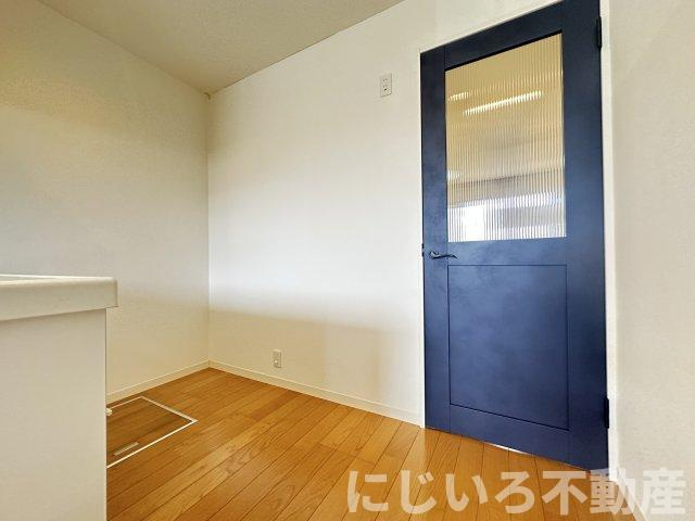 マビックエアーCの居間・リビング