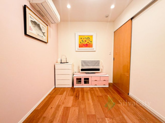 【洋室】 | ワイムティハイム | 洋室2