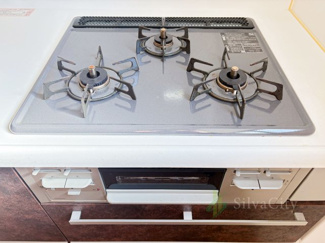 【キッチン】 | ワイムティハイム | 三口ガスコンログリル付