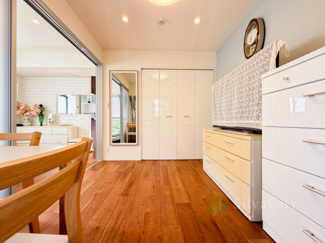 【洋室】 | ワイムティハイム | 洋室1