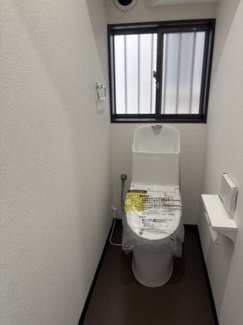 【トイレ】 | 横浜市泉区新橋町　中古住宅　全１棟 | トイレ