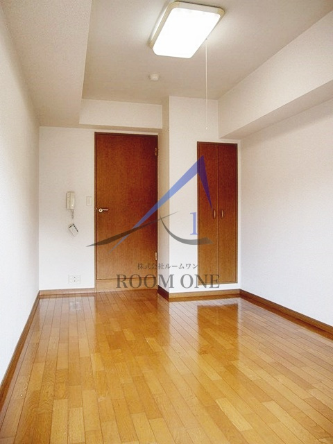 ルーブル千歳船橋の居間・リビング|洋室のお部屋です。