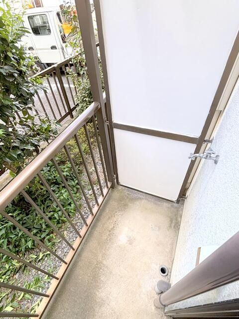 アークヴィラヒルズのバルコニー