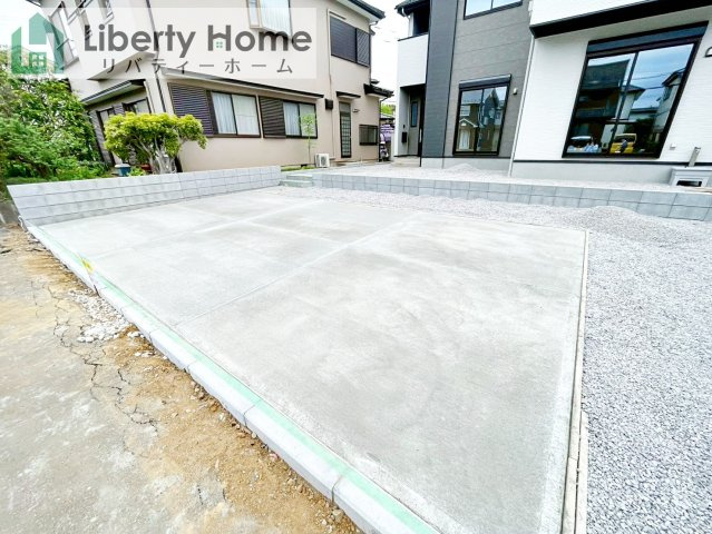 阿見町実穀55期　新築戸建の駐車場