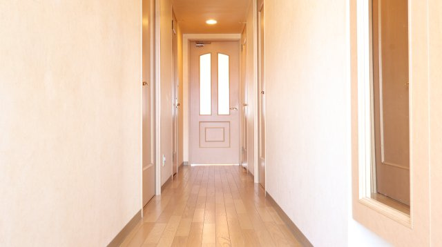 サンシティ大正町の玄関