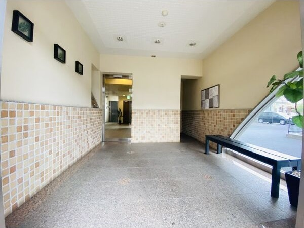 コンソラトゥールのその他