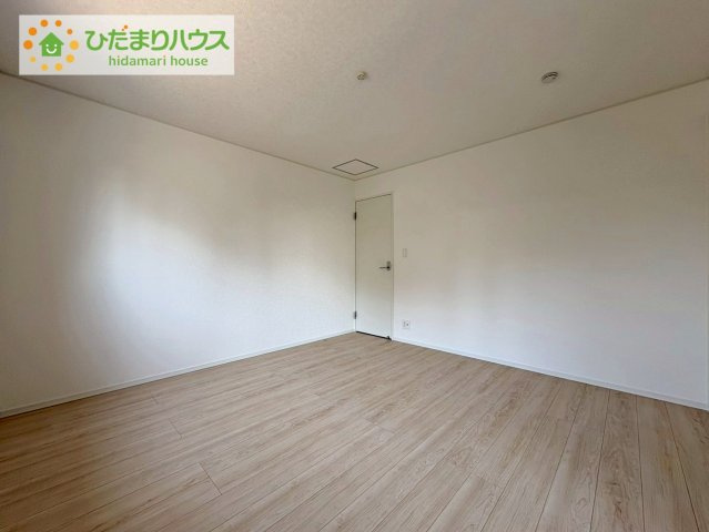 那珂市瓜連第14　新築戸建　6号棟の寝室|大きなベッドを置いても余裕の広さの主寝室♪♪