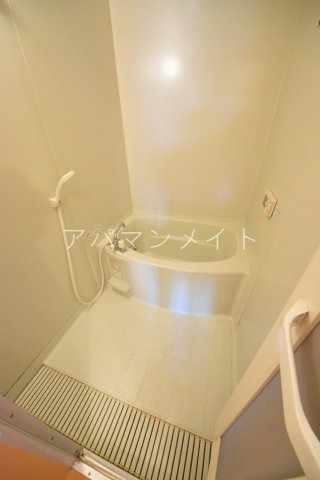 【浴室】 | コーポソレジオ | 日々の暮らしに欠かせないお風呂です