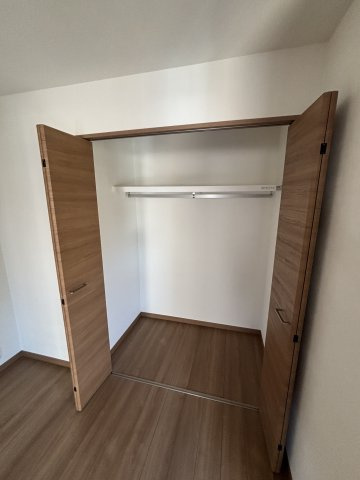 ランドステージの収納|この奥行きであればウォークインクローゼットかも