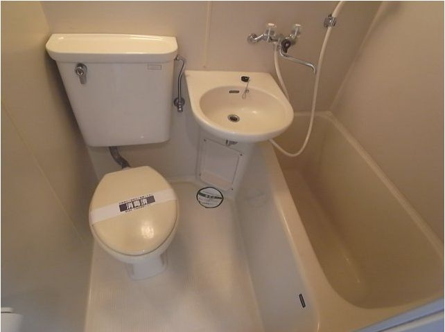 新宿区高田馬場１丁目の賃貸マンションの浴室|バスルーム♪(同一仕様写真)