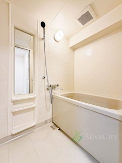 【浴室】 | セザール第二竹ノ塚 | バスルーム　当日のご見学、可能です！お気軽にお問い合わせください！※0120-133-468