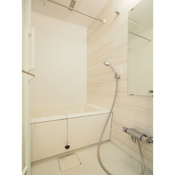 Urban Cloud Izumi(アーバンクラウド泉)の浴室