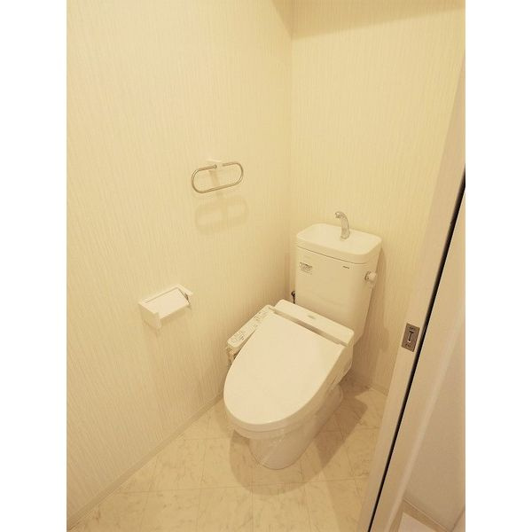 Urban Cloud Izumi(アーバンクラウド泉)のトイレ