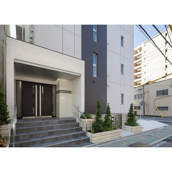 Urban Cloud Izumi(アーバンクラウド泉)の玄関