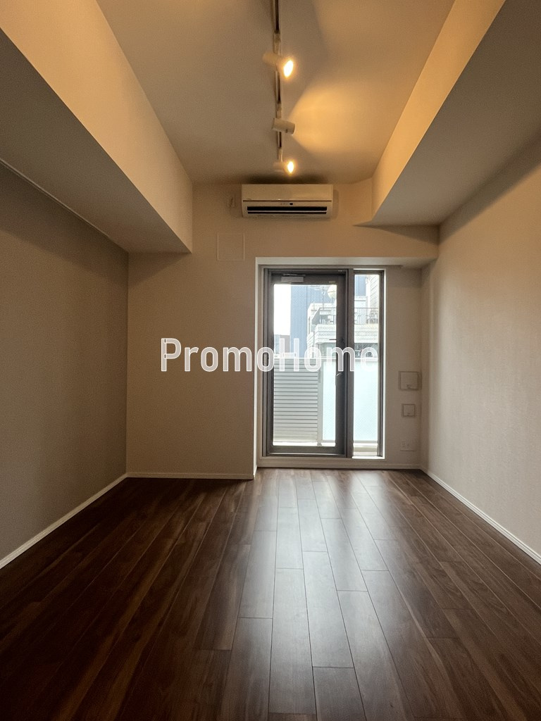 ザ・パークワンズ神田の居間・リビング