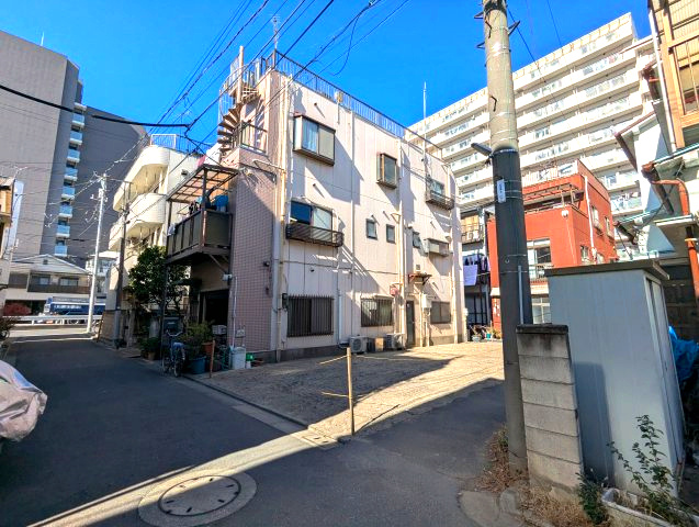 江東区東砂８丁目の建築条件付売地の前面道路含む現地写真|前面道路の様子①