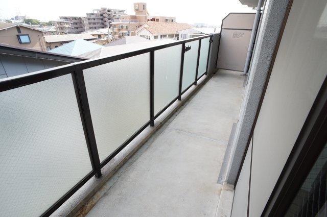 ハビタットセレッソⅢのバルコニー