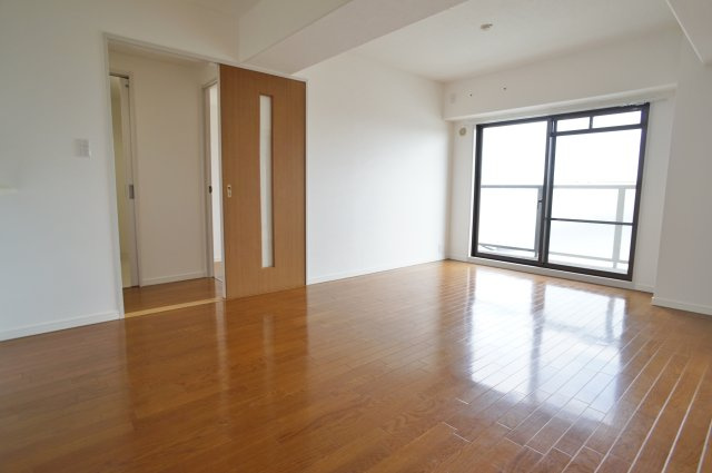 ハビタットセレッソⅢの居間・リビング