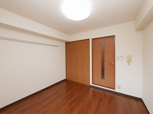 ＭｉＹｏ８７天下茶屋の洋室
