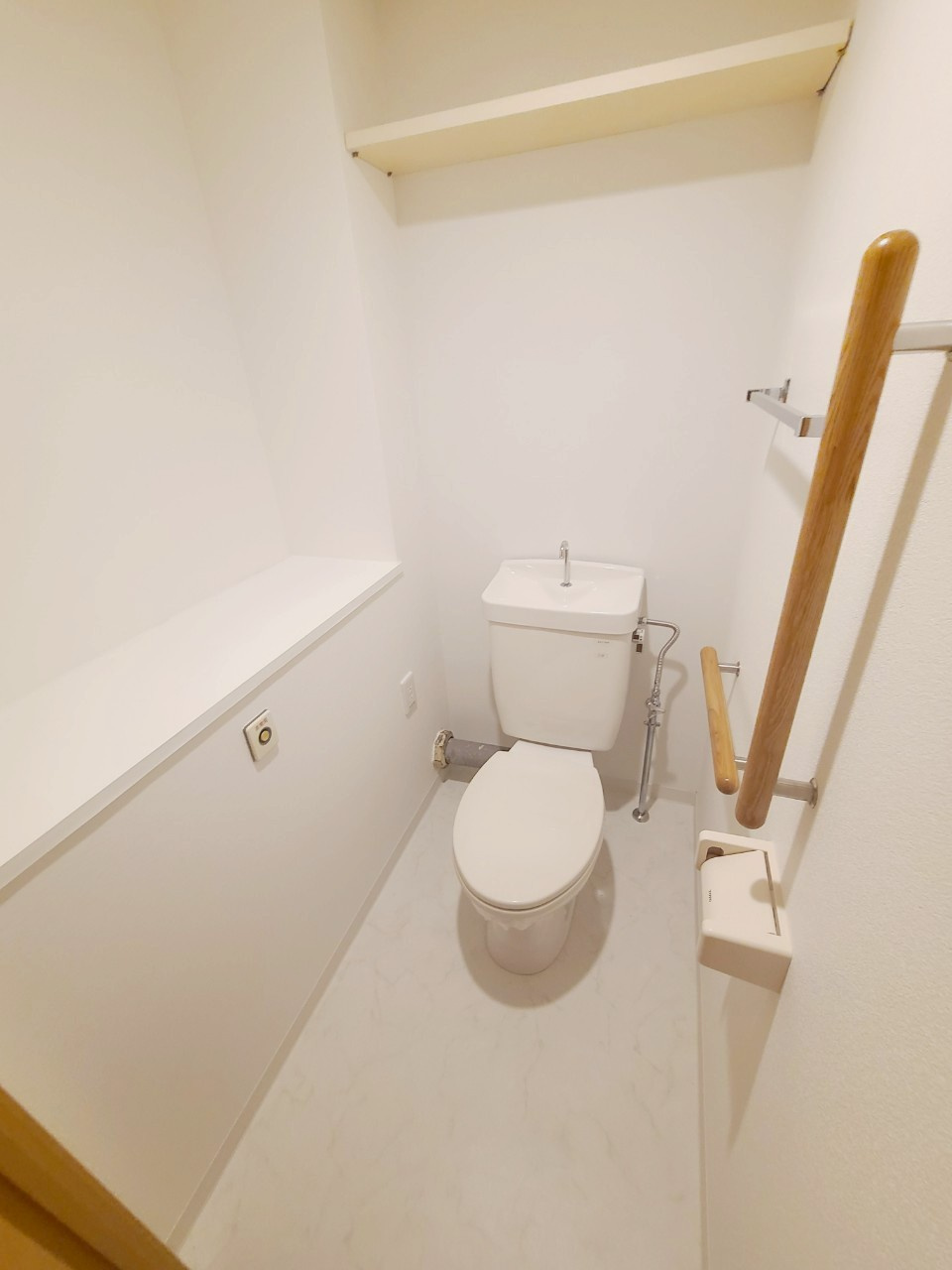 ＵＲ西宮マリナパークシティ丘のある街のトイレ