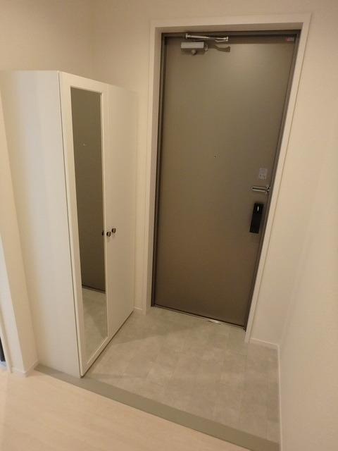 アトリエウスイの玄関