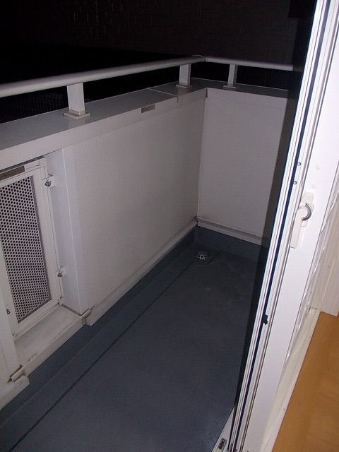 メラ　ロッソ　プリモのバルコニー