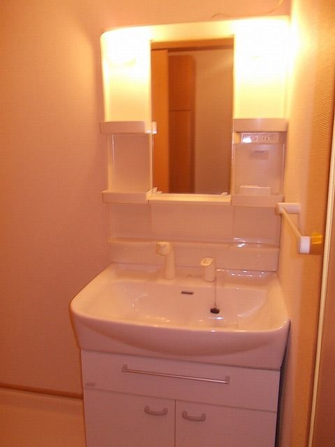 メラ　ロッソ　プリモの洗面所