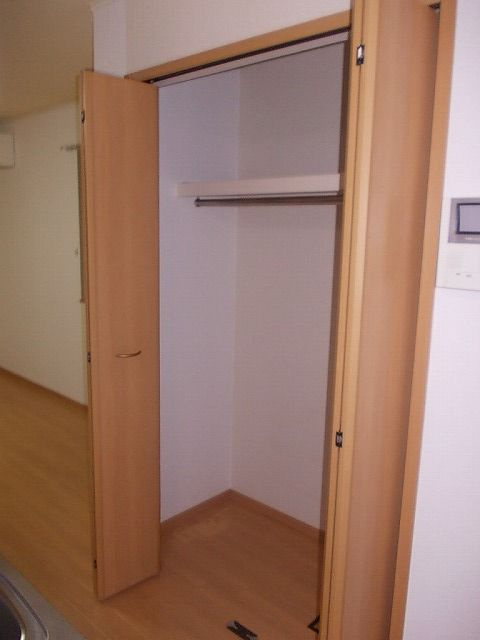 メラ　ロッソ　プリモの収納