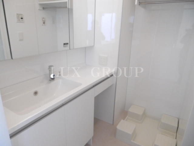 【洗面所】 | ラフィネ